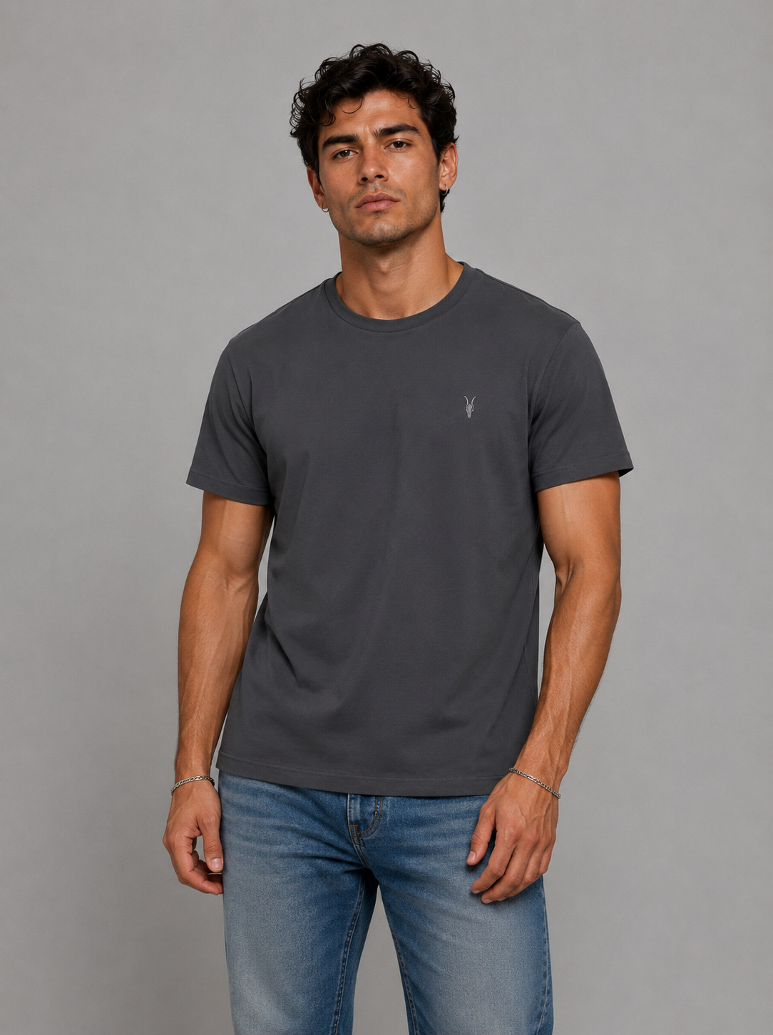 GRAY CREW NECK RAMSKULL T-SHIRT