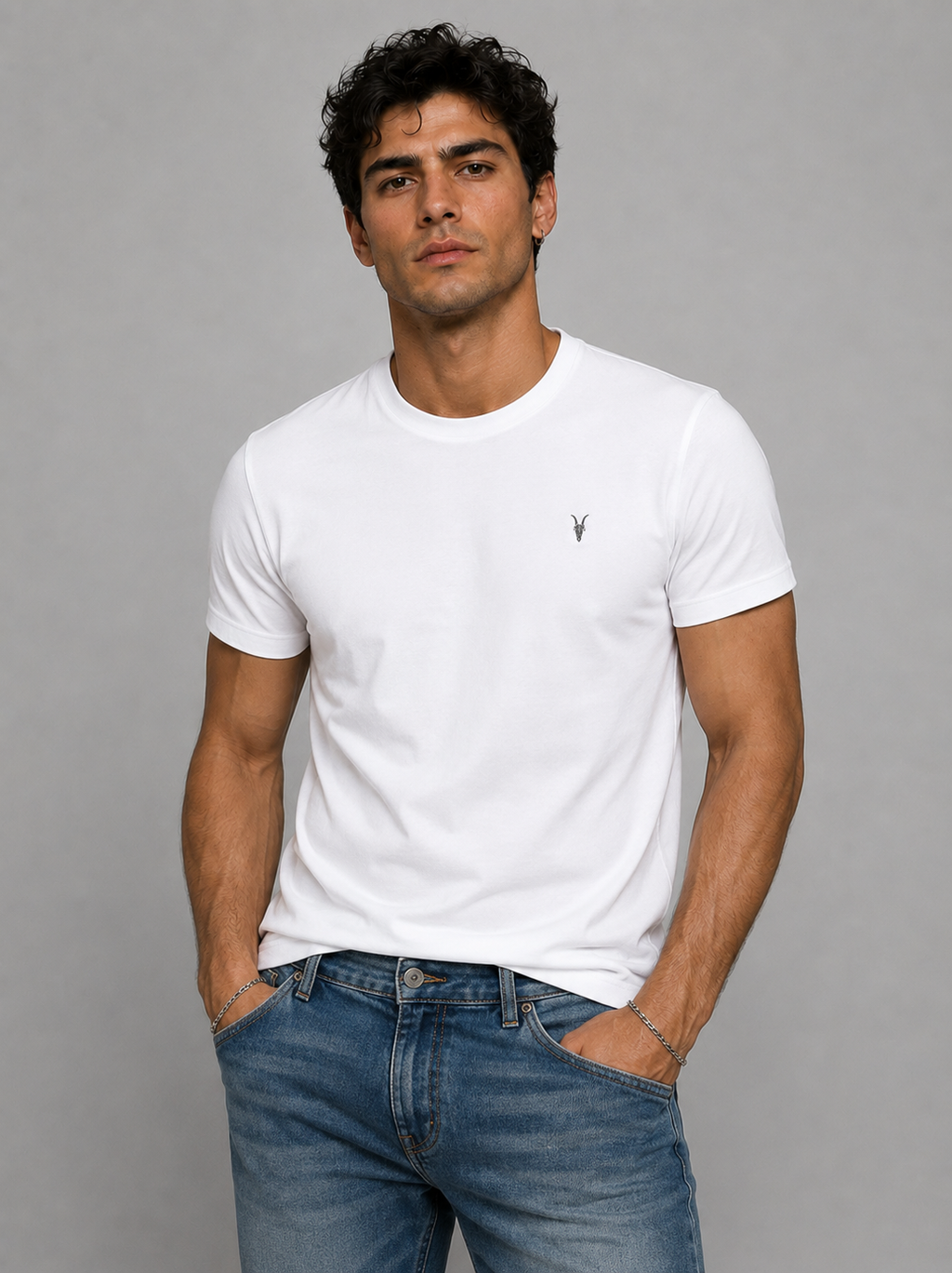 WHITE CREW NECK RAMSKULL T-SHIRT